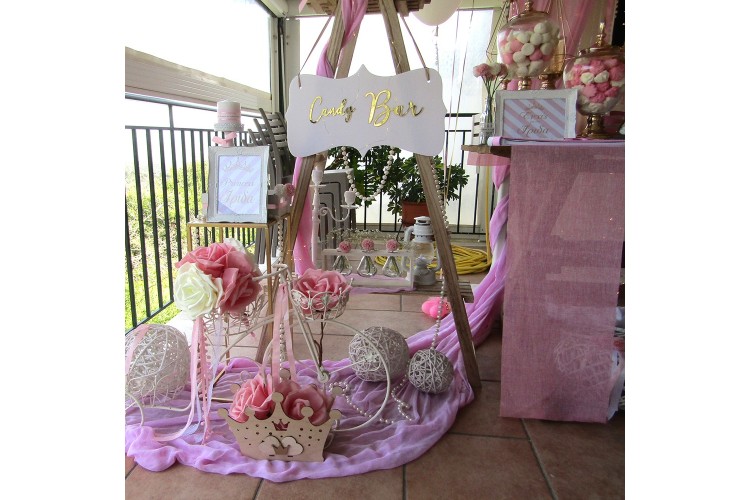 H Λαμπερή βάπτιση της Ίριδας