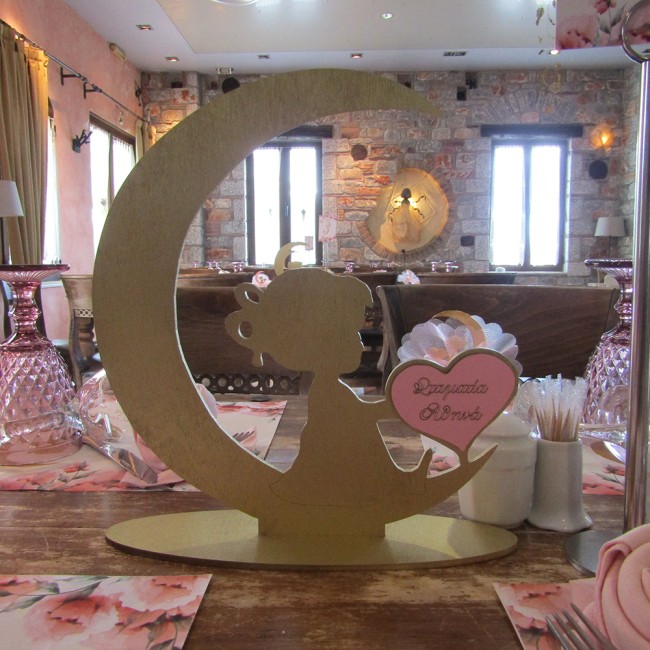 Διακοσμητικό ξύλινο στάντ βάπτισης Κοριτσάκι φεγγάρι