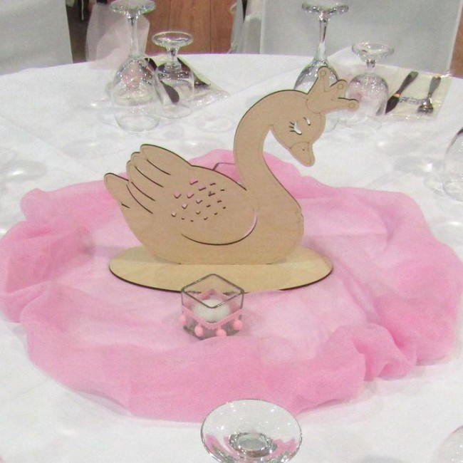 Διακοσμητικό ξύλινο στάντ βάπτισης Κύκνος