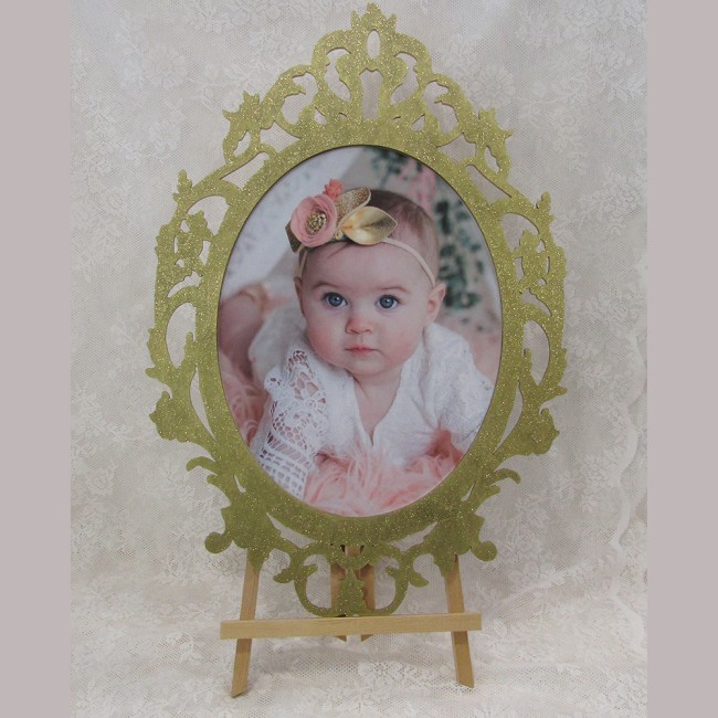 Ξύλινη χρυσή κορνίζα βάπτισης με φωτογραφία