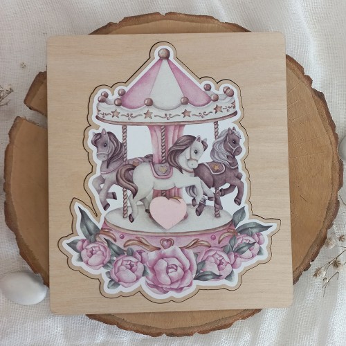 Ξύλινο προσκλητήριο βάπτισης Carousel