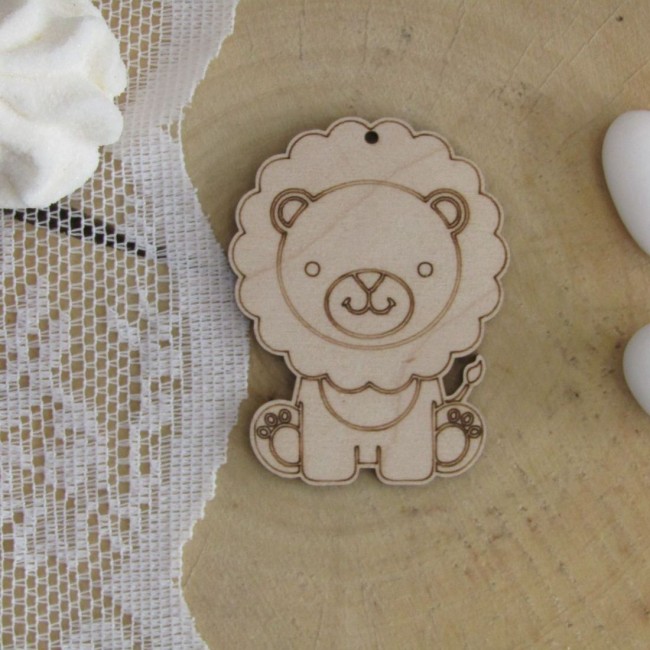Ξύλινο διακοσμητικό με θέμα "Λιονταράκι" για μπομπονιέρα βάπτισης