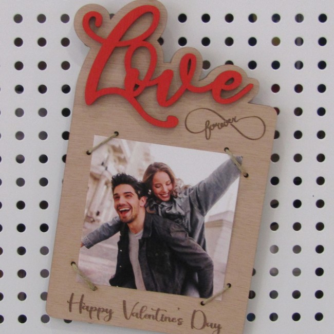 Ξύλινη κορνίζα με μαγνήτη "love"